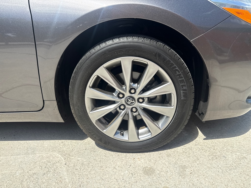 Photo 4 of this TOYOTA CAMRY