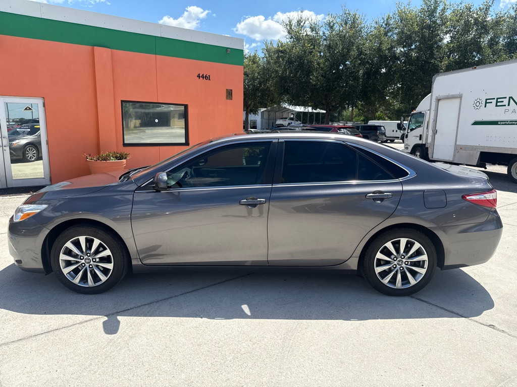 Photo 18 of this TOYOTA CAMRY
