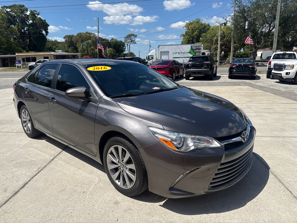 Photo 3 of this TOYOTA CAMRY