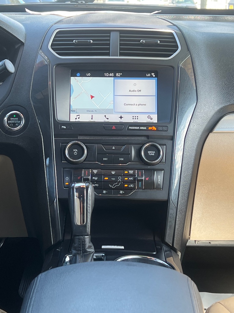 Photo 39 of this FORD EXPLORER
