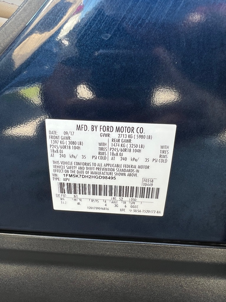Photo 36 of this FORD EXPLORER