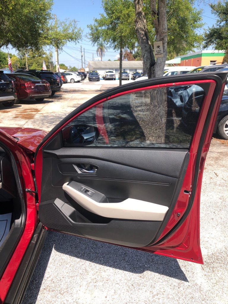 Photo 9 of this HONDA ACCORD
