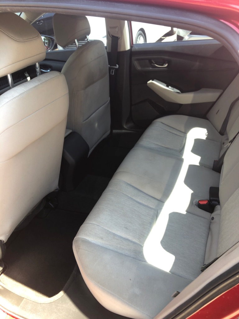 Photo 13 of this HONDA ACCORD