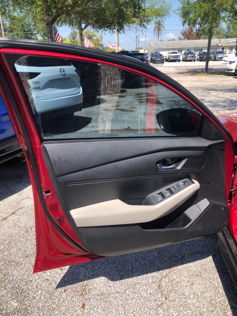 Photo 18 of this HONDA ACCORD