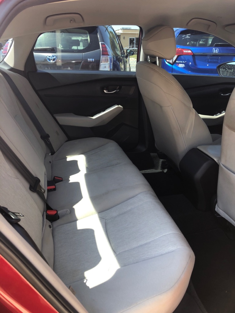 Photo 11 of this HONDA ACCORD
