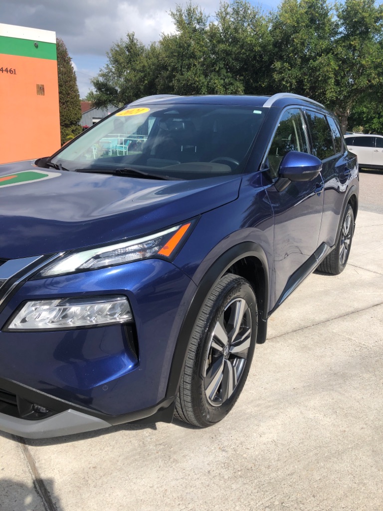 Photo 18 of this NISSAN ROGUE