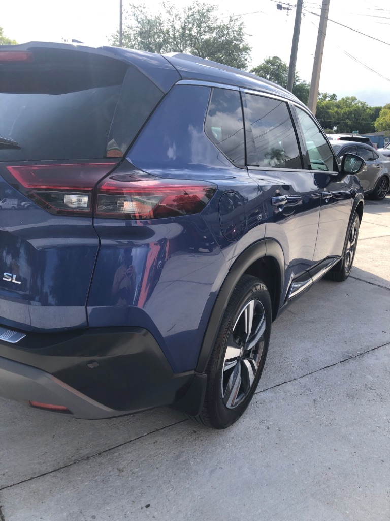 Photo 21 of this NISSAN ROGUE