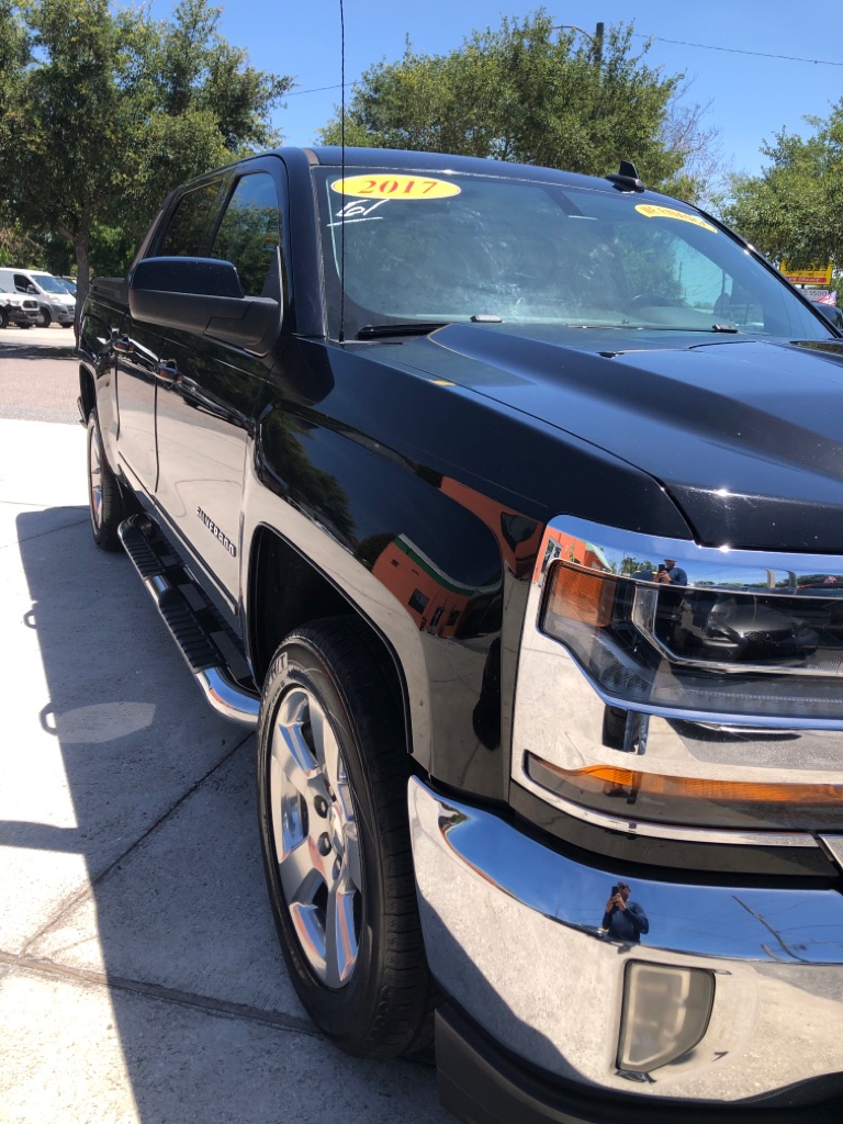 Photo 21 of this CHEVROLET SILVERADO 1500