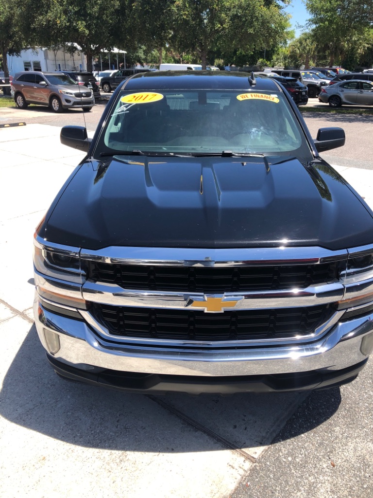 Photo 25 of this CHEVROLET SILVERADO 1500