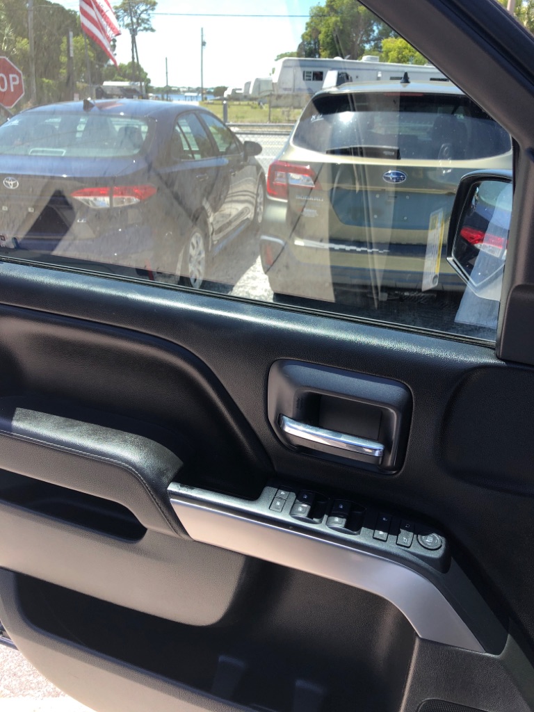 Photo 19 of this CHEVROLET SILVERADO 1500