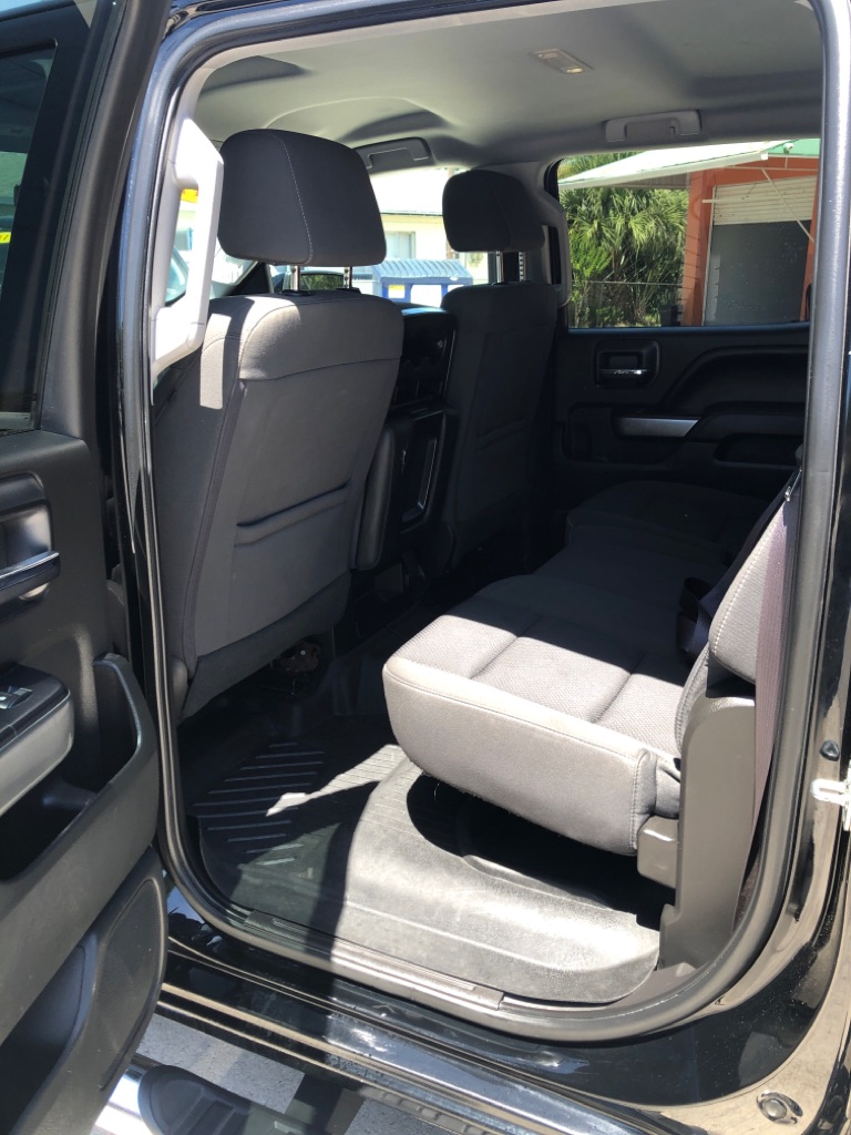 Photo 7 of this CHEVROLET SILVERADO 1500