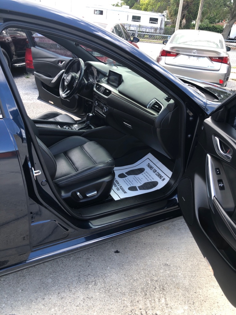 Photo 9 of this MAZDA 6