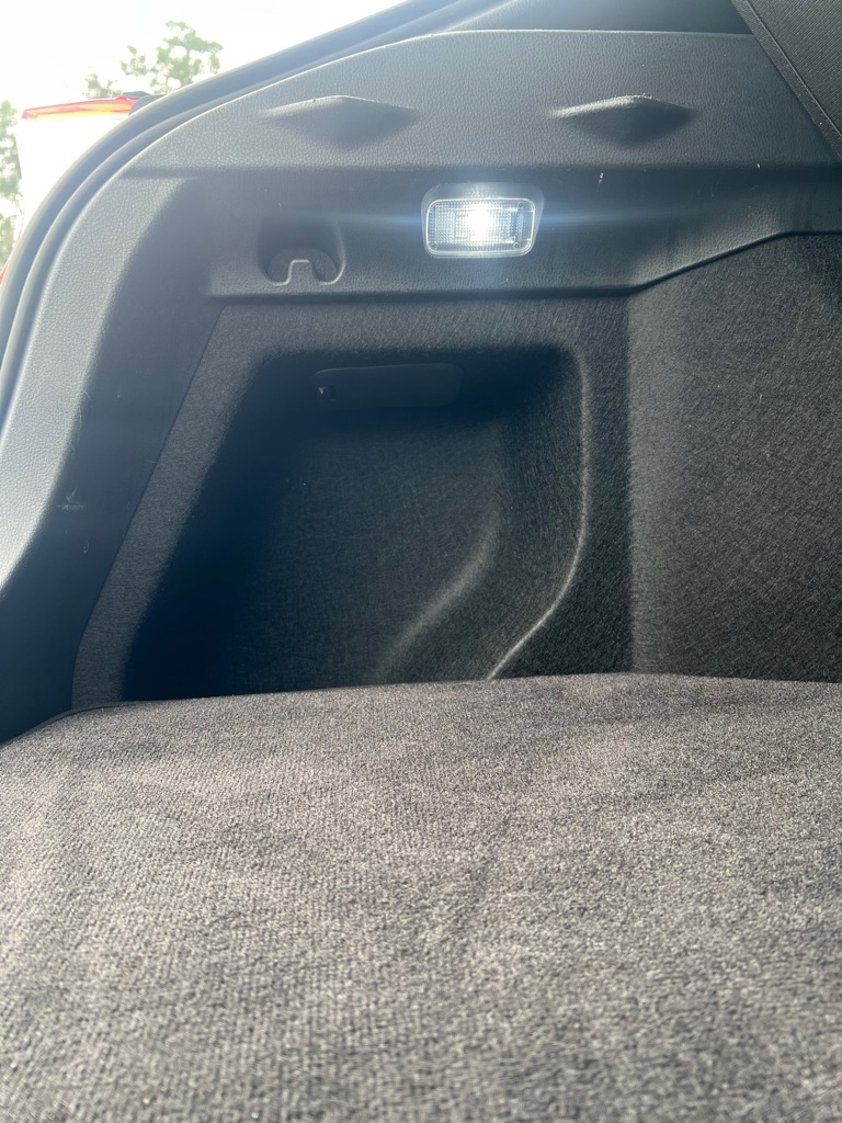 Photo 9 of this TOYOTA C-HR