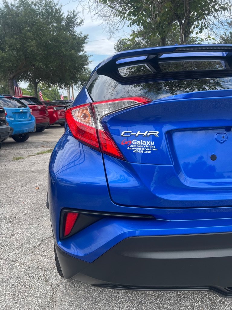 Photo 6 of this TOYOTA C-HR