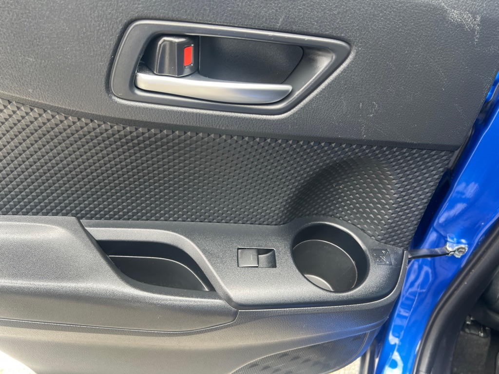 Photo 22 of this TOYOTA C-HR