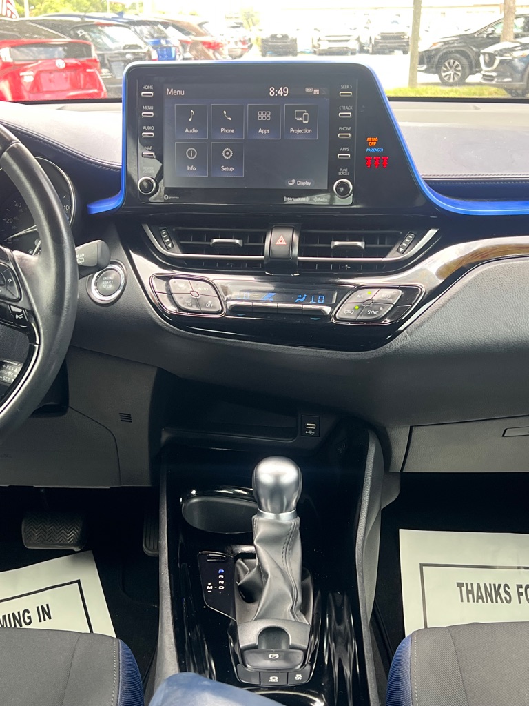 Photo 25 of this TOYOTA C-HR