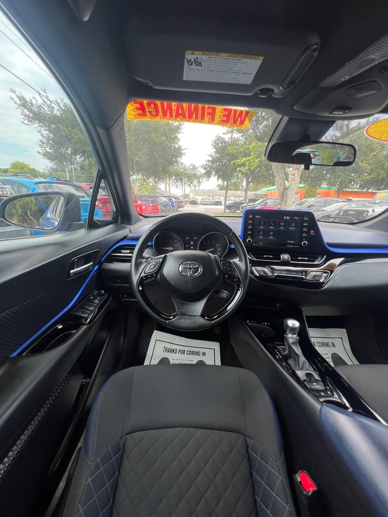 Photo 28 of this TOYOTA C-HR