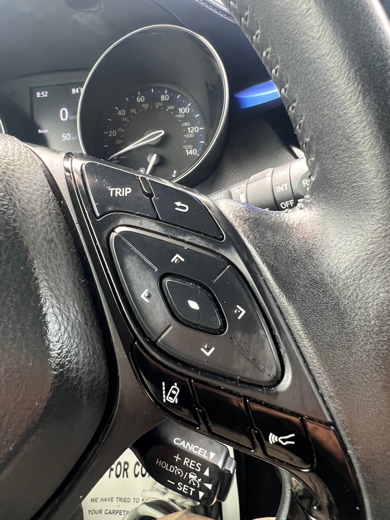 Photo 34 of this TOYOTA C-HR