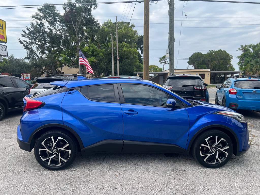 Photo 14 of this TOYOTA C-HR