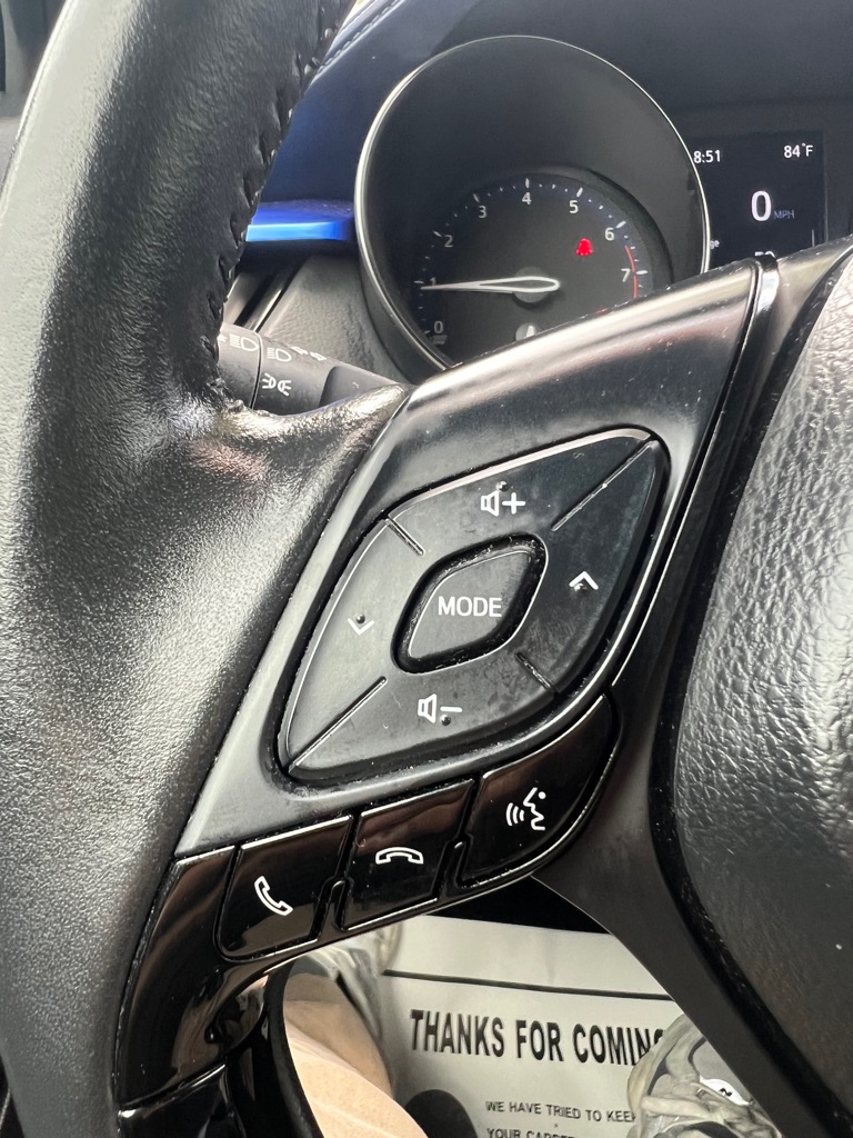 Photo 33 of this TOYOTA C-HR