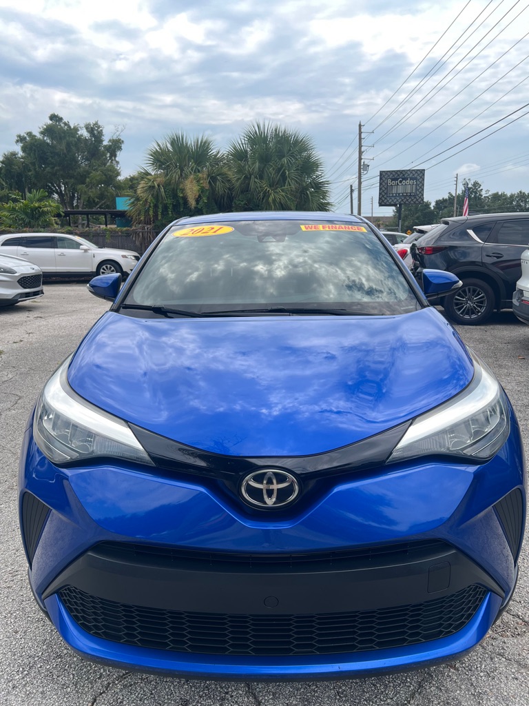 Photo 2 of this TOYOTA C-HR