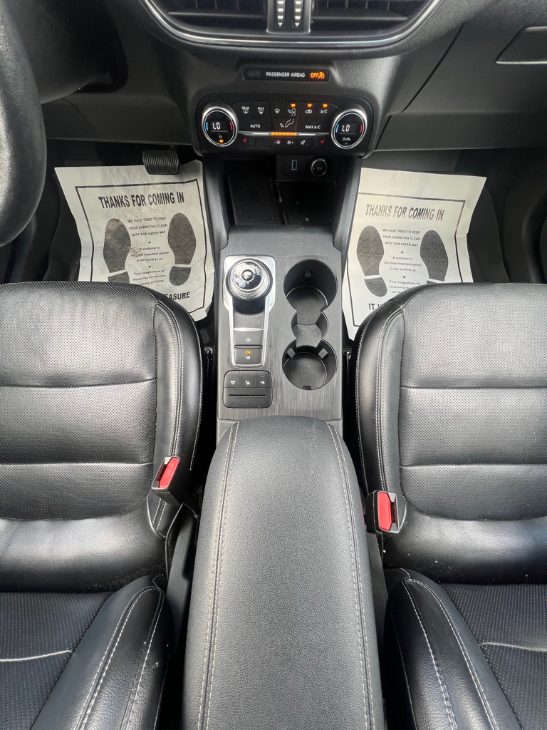 Photo 48 of this FORD ESCAPE