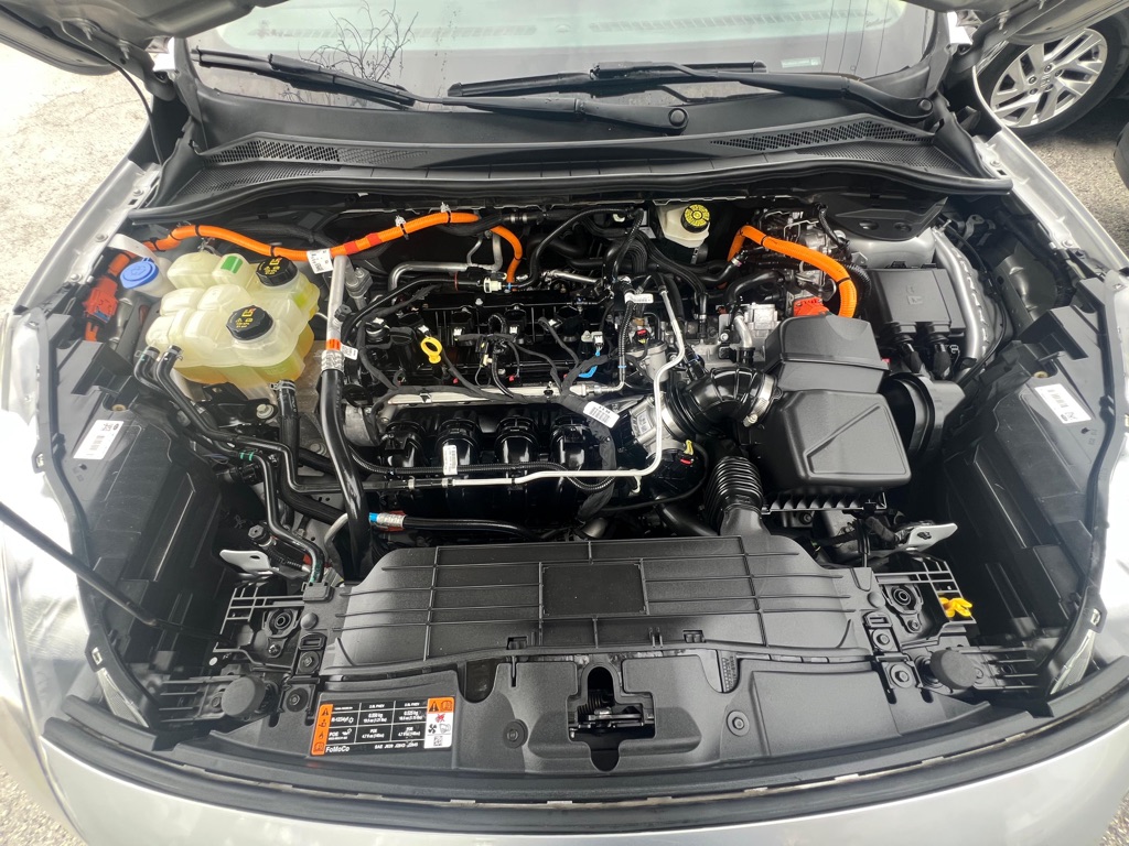 Photo 9 of this FORD ESCAPE
