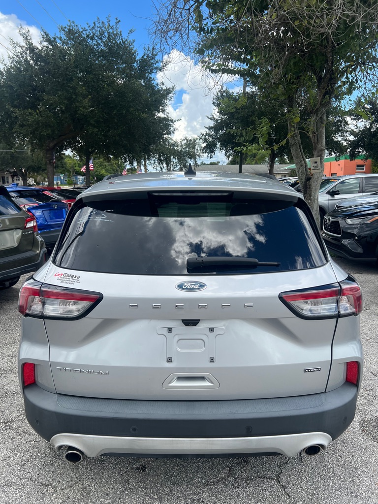 Photo 26 of this FORD ESCAPE