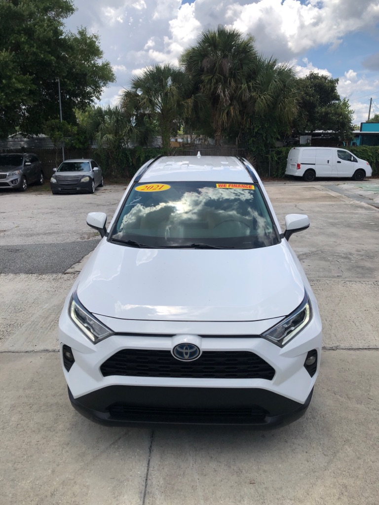 Photo 21 of this TOYOTA RAV4