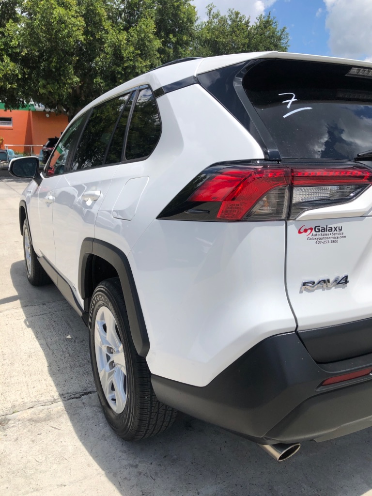 Photo 19 of this TOYOTA RAV4