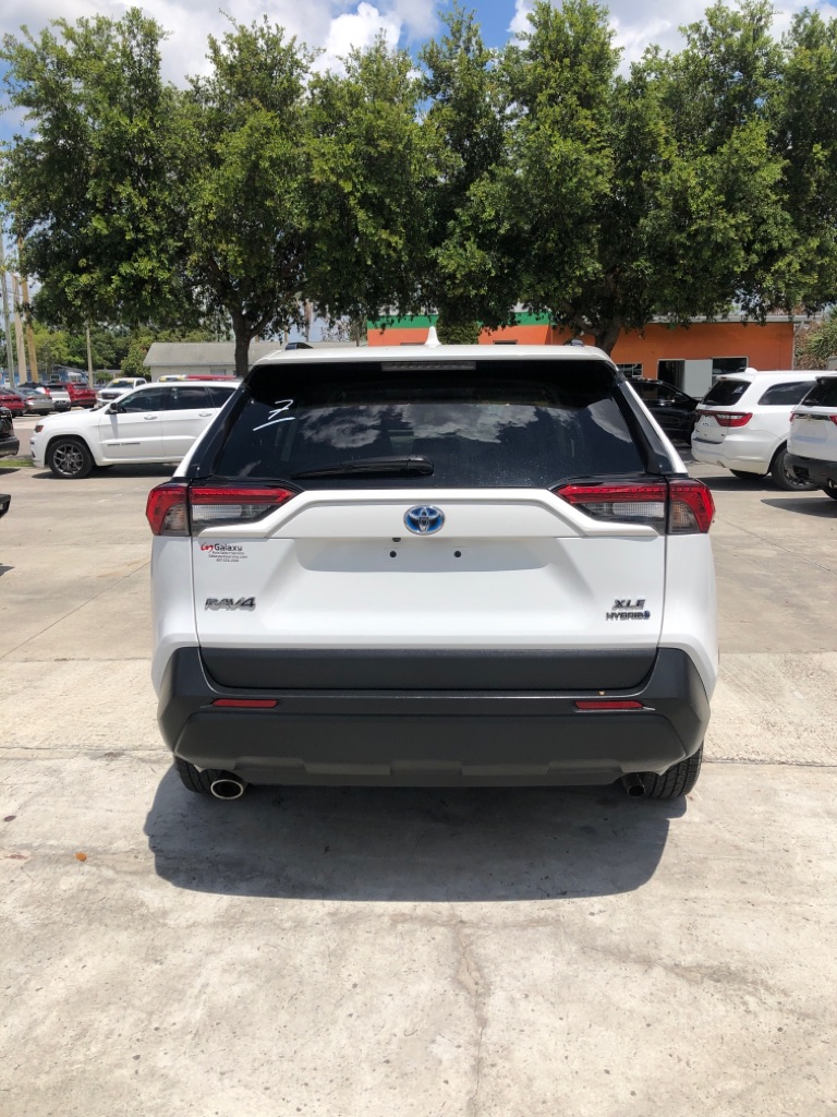 Photo 3 of this TOYOTA RAV4