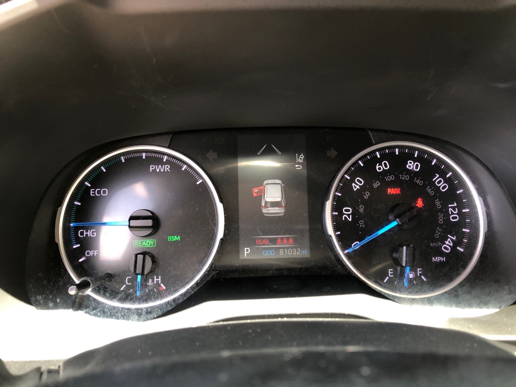 Photo 13 of this TOYOTA RAV4