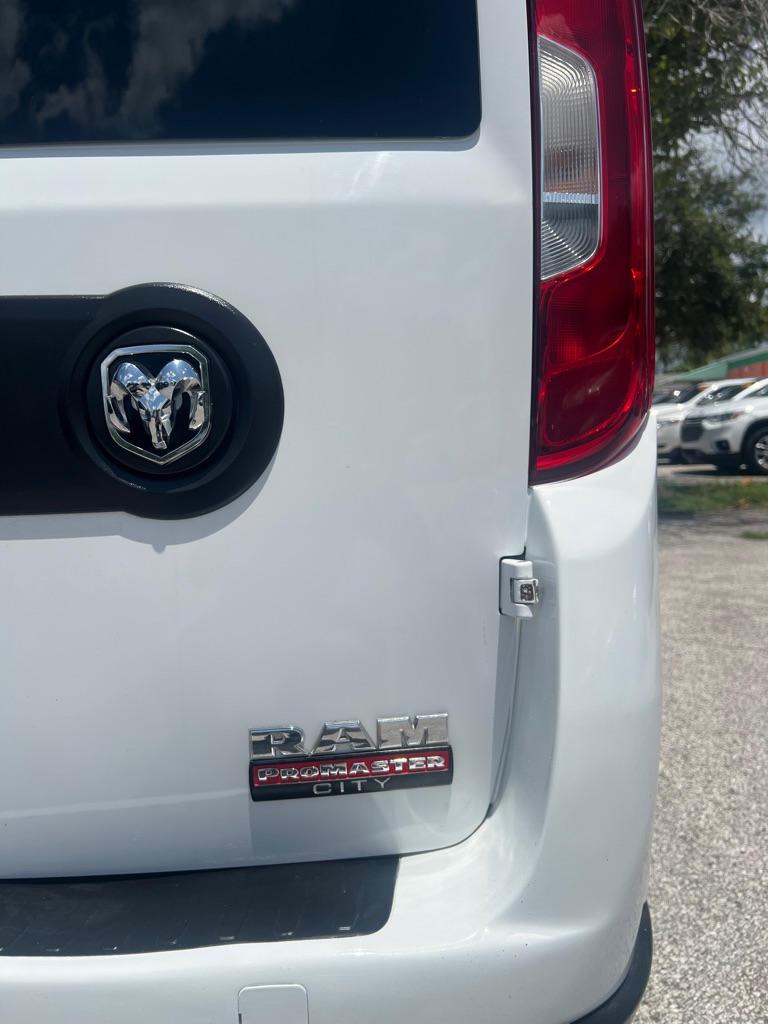 Photo 7 of this RAM PROMASTER CITY