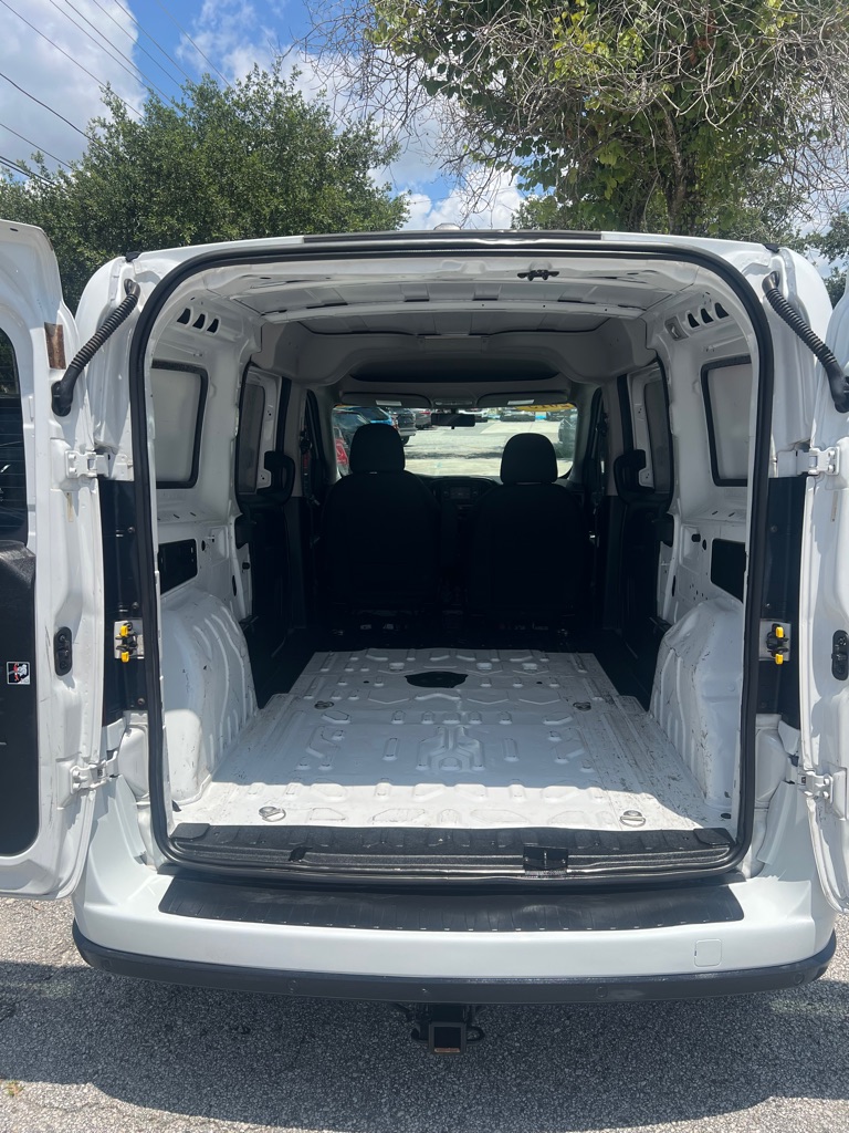 Photo 11 of this RAM PROMASTER CITY