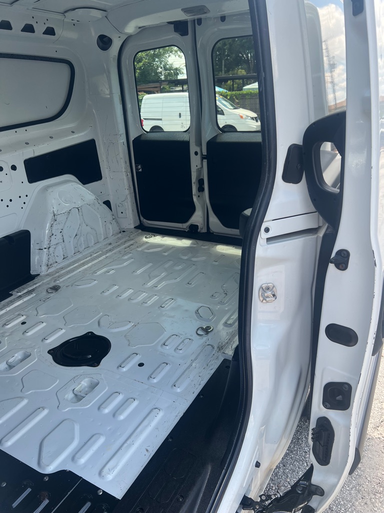 Photo 25 of this RAM PROMASTER CITY