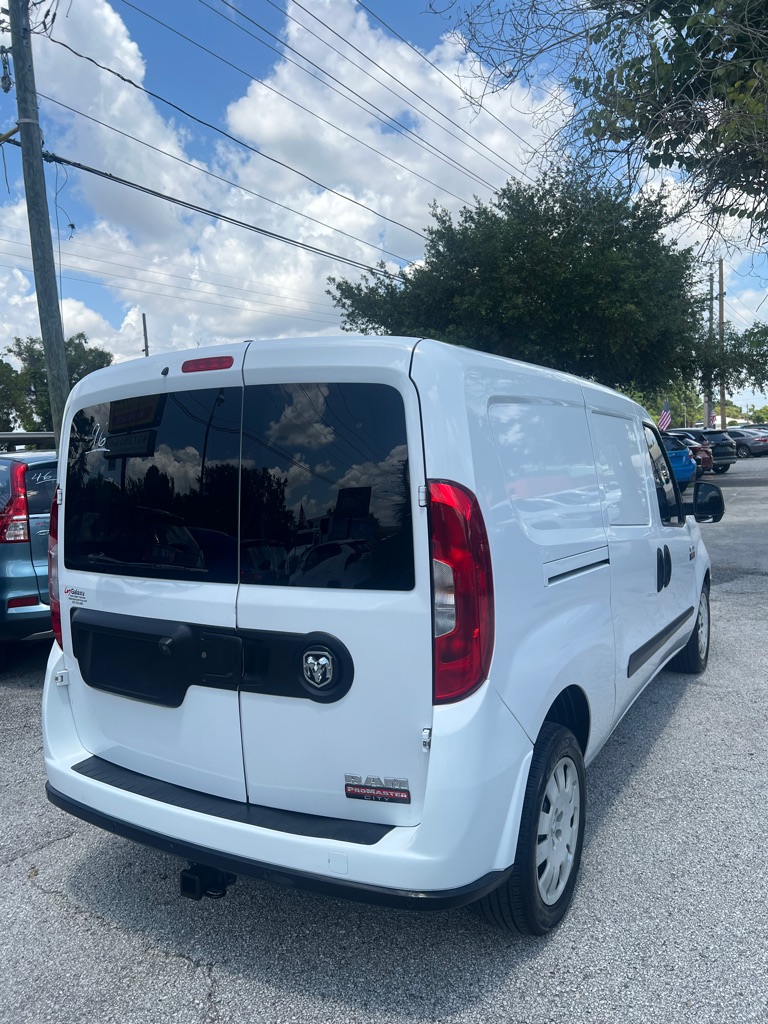 Photo 17 of this RAM PROMASTER CITY
