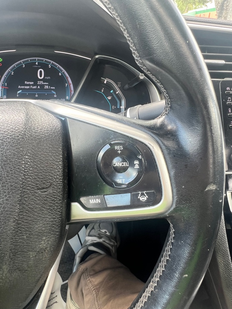Photo 27 of this HONDA CIVIC