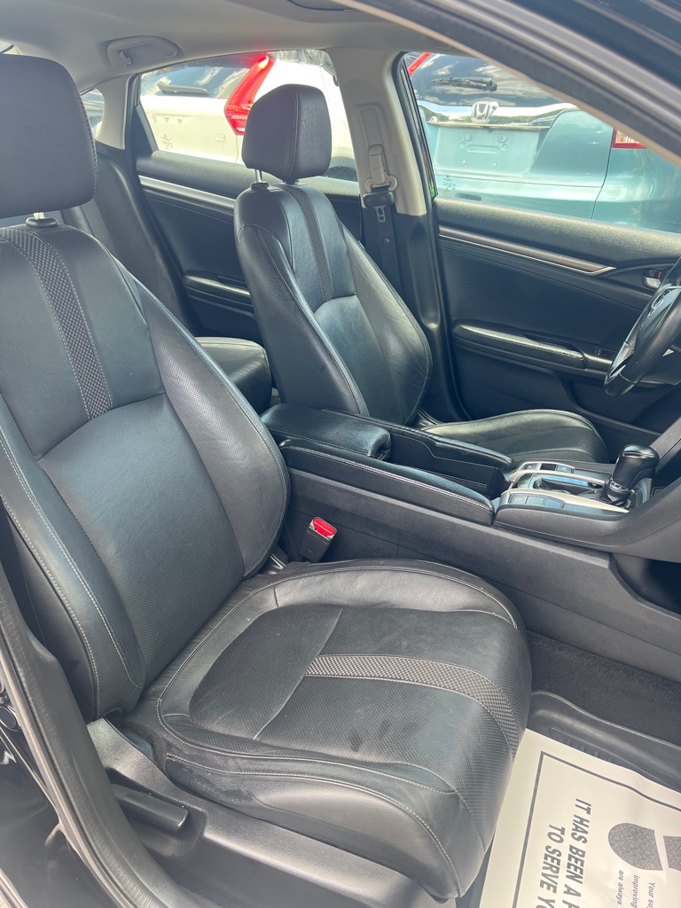 Photo 13 of this HONDA CIVIC