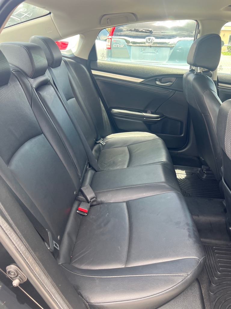 Photo 15 of this HONDA CIVIC