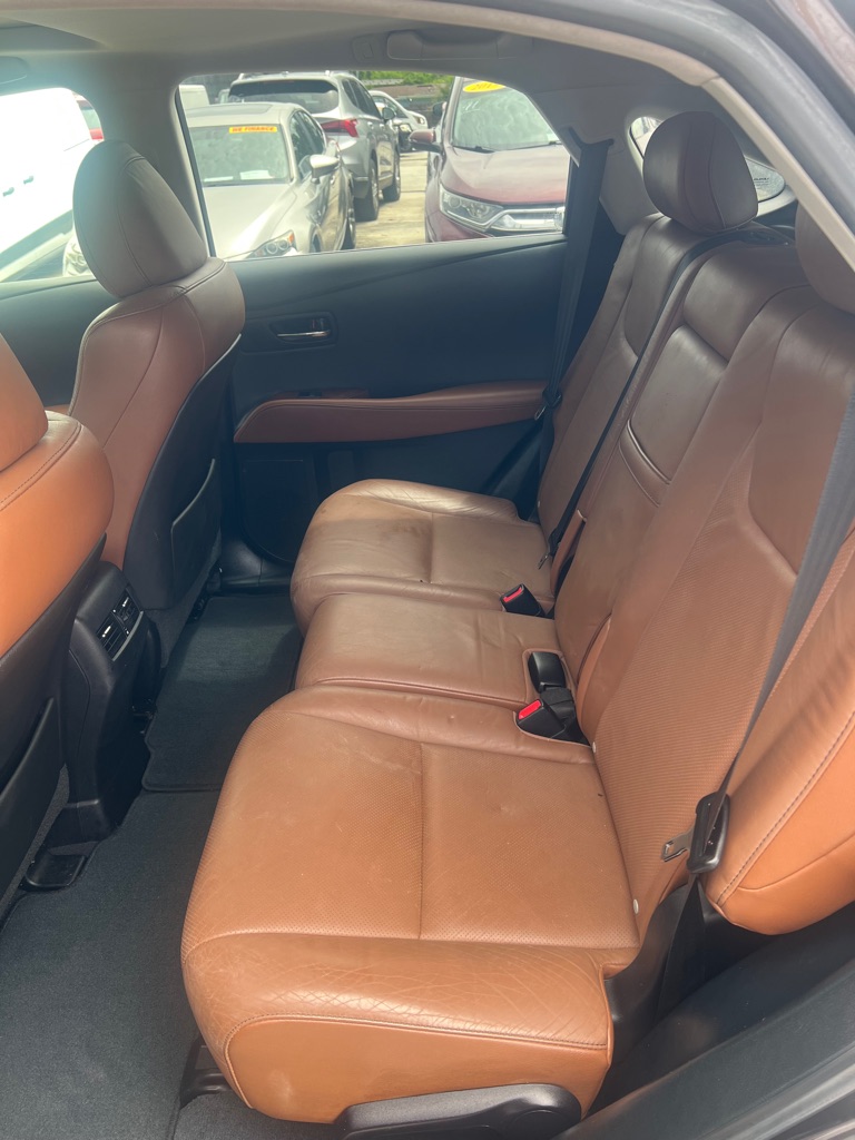 Photo 19 of this LEXUS RX