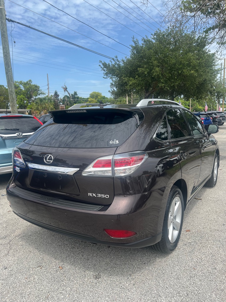 Photo 11 of this LEXUS RX