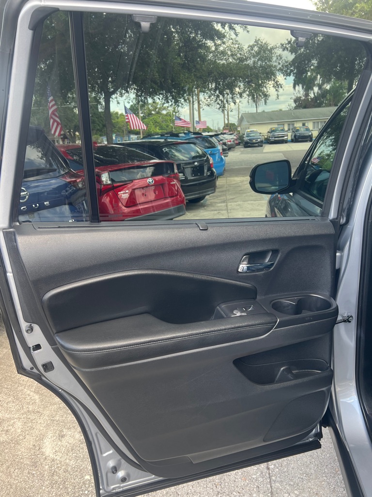 Photo 20 of this HONDA PASSPORT