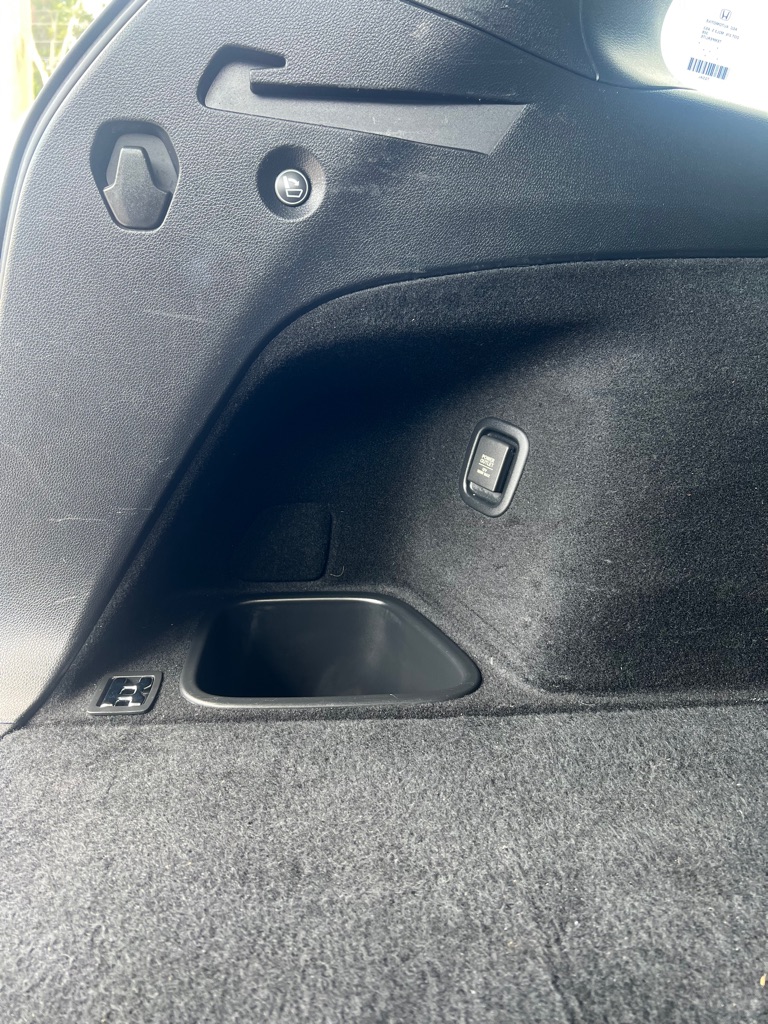Photo 8 of this HONDA PASSPORT