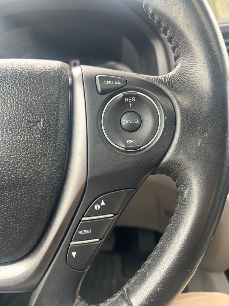 Photo 27 of this HONDA RIDGELINE