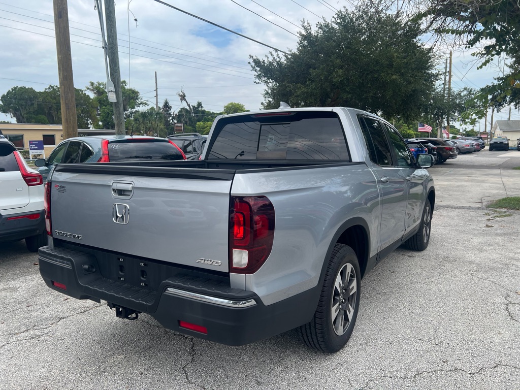 Photo 9 of this HONDA RIDGELINE