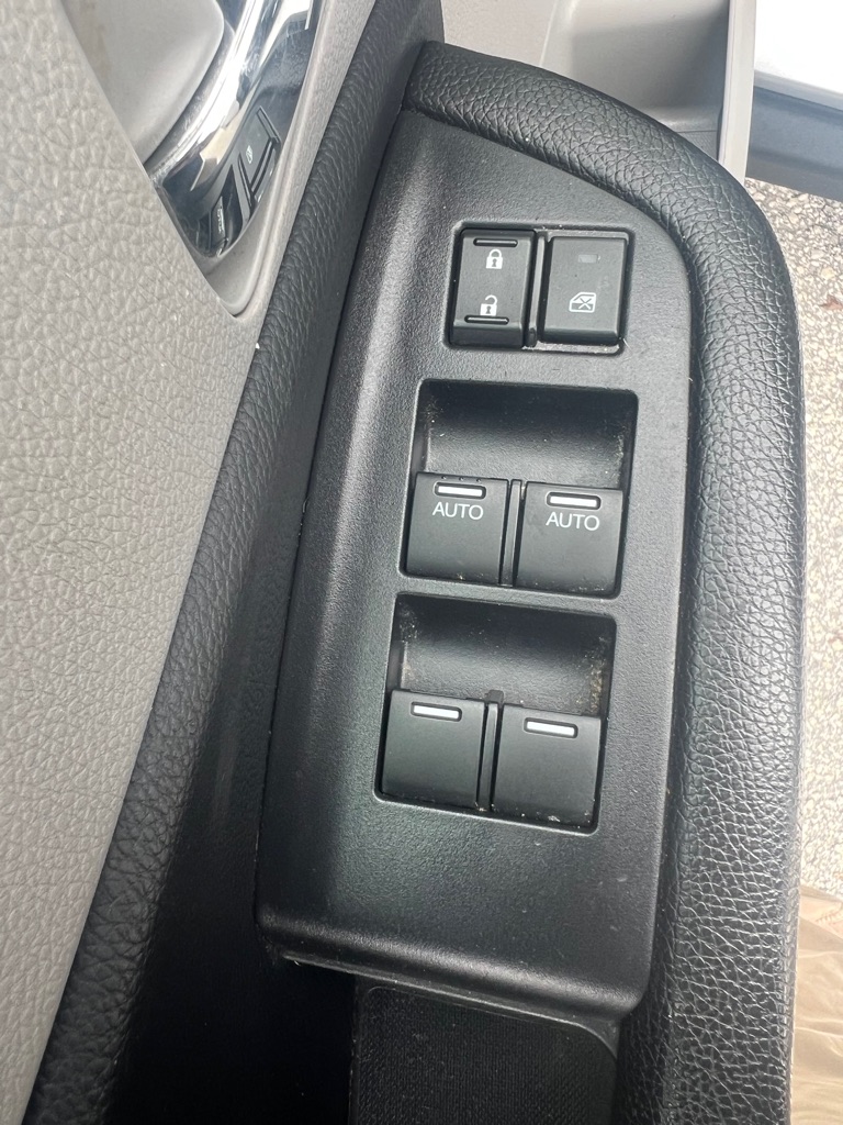Photo 24 of this HONDA RIDGELINE