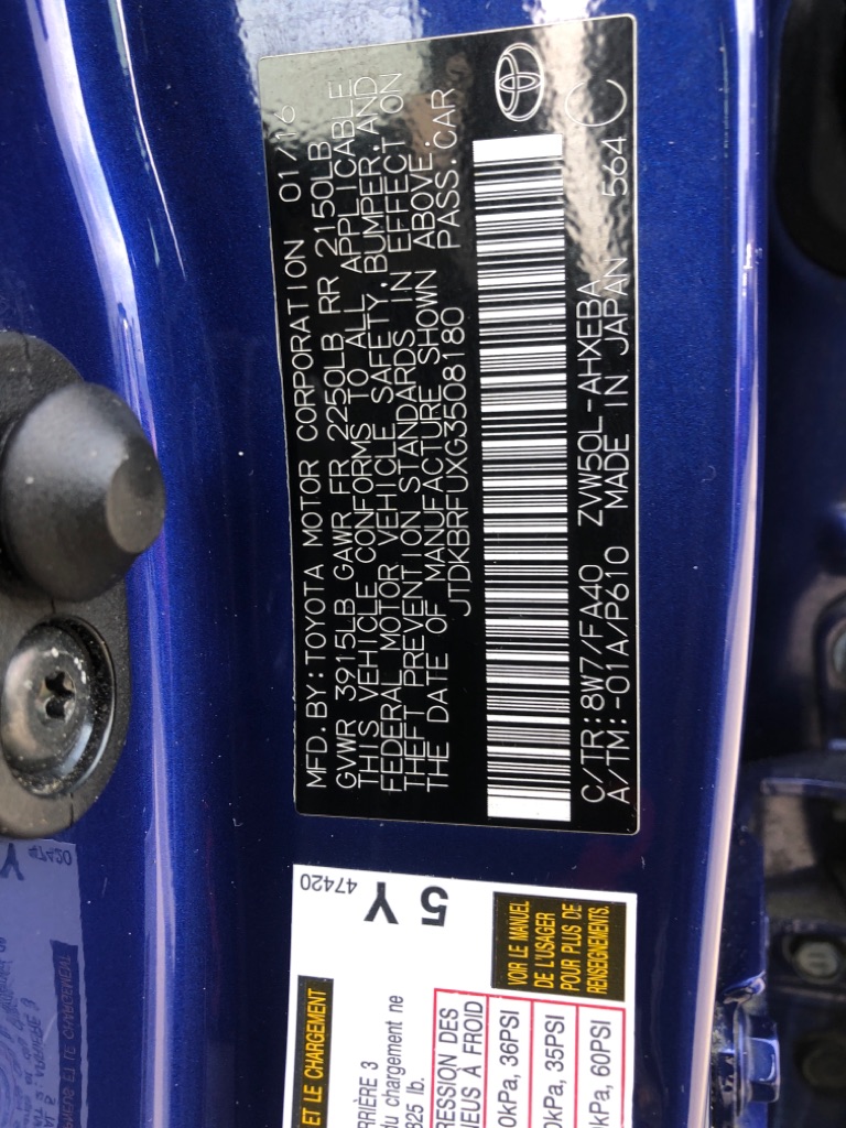Photo 25 of this TOYOTA PRIUS