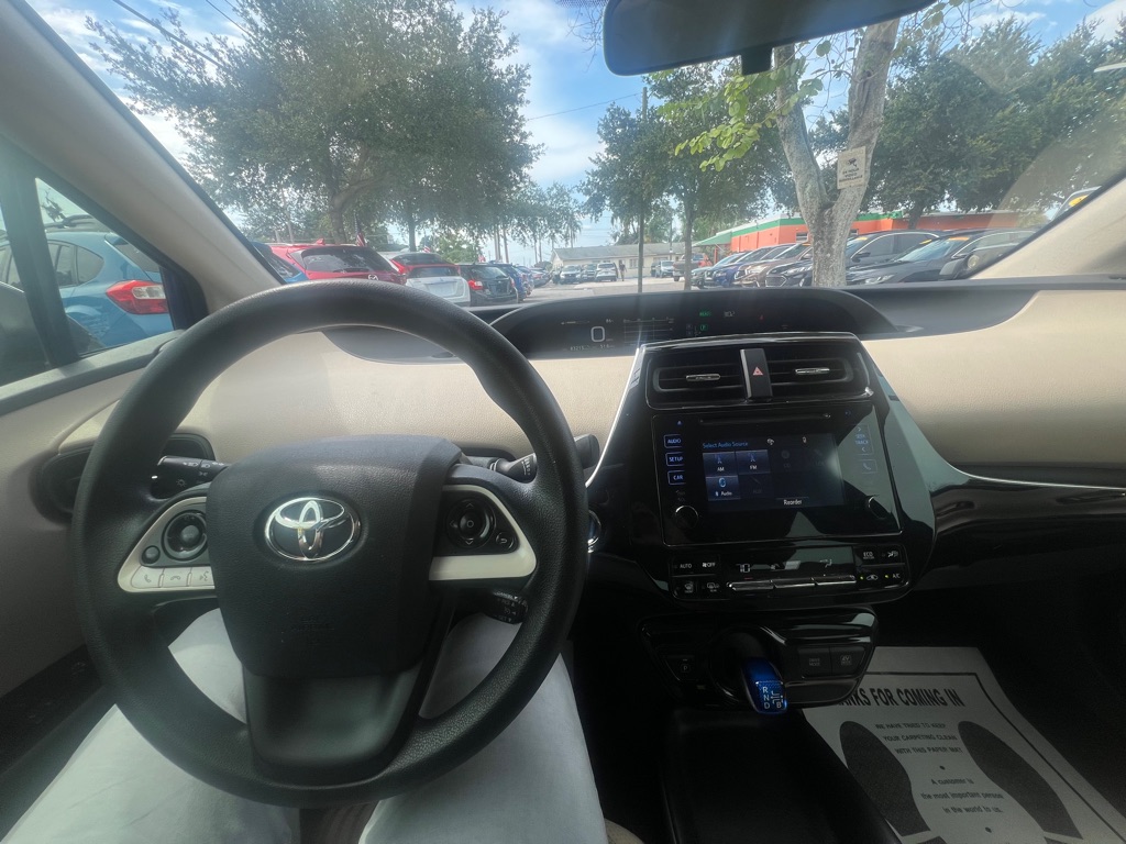 Photo 59 of this TOYOTA PRIUS