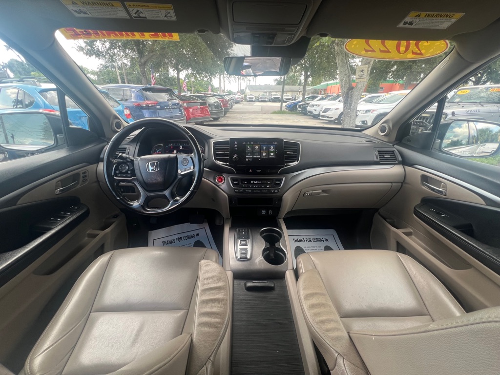 Photo 24 of this HONDA PILOT