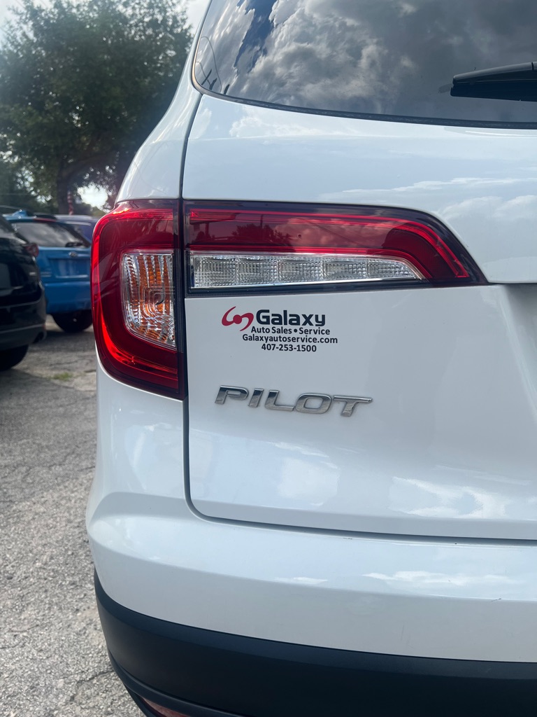Photo 13 of this HONDA PILOT